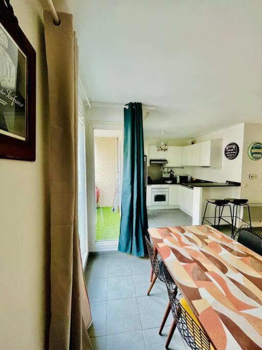 Appartement 4 Pers A 5 Min De Paris サン・トゥアン エクステリア 写真