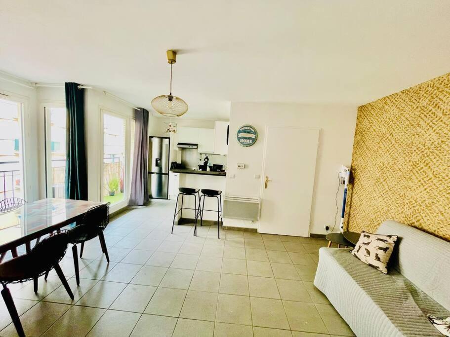 Appartement 4 Pers A 5 Min De Paris サン・トゥアン エクステリア 写真