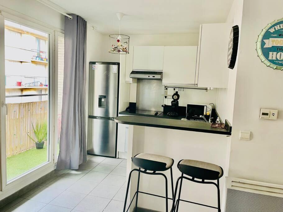 Appartement 4 Pers A 5 Min De Paris サン・トゥアン エクステリア 写真